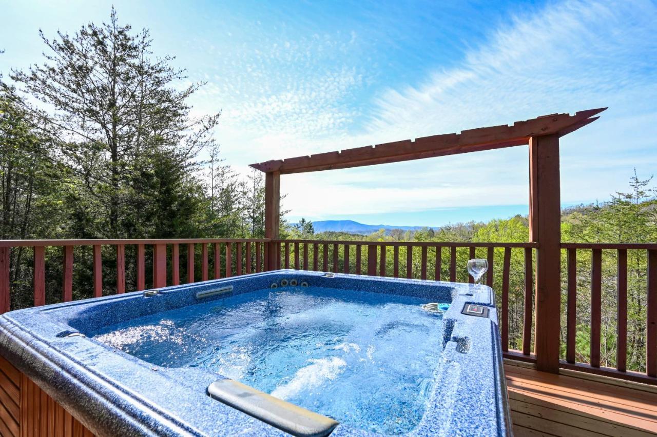 Private Mountain Cabin, Hot Tub Escape In The Smokies, With The View セバービル エクステリア 写真