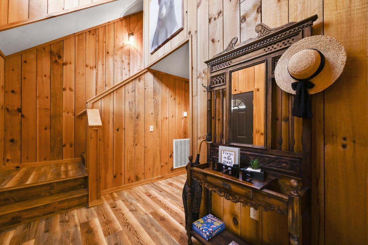Private Mountain Cabin, Hot Tub Escape In The Smokies, With The View セバービル エクステリア 写真
