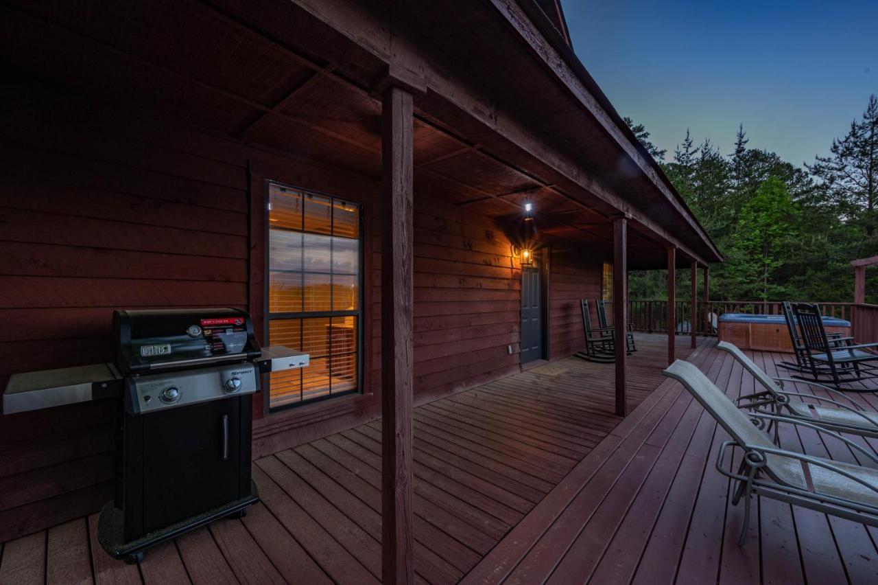 Private Mountain Cabin, Hot Tub Escape In The Smokies, With The View セバービル エクステリア 写真