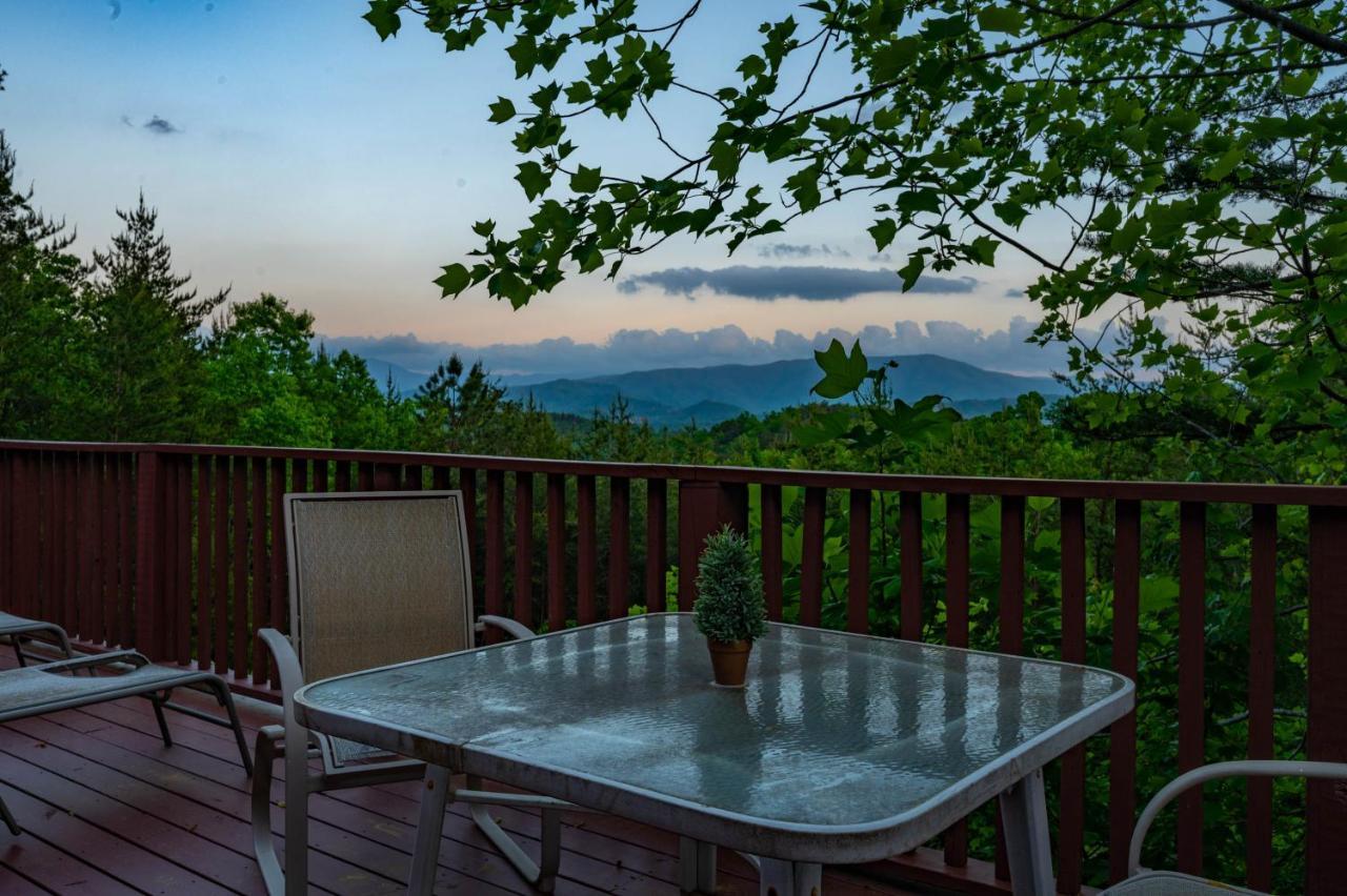 Private Mountain Cabin, Hot Tub Escape In The Smokies, With The View セバービル エクステリア 写真